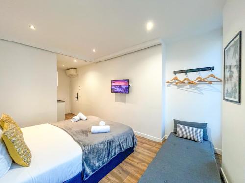 UrbanFlat 206 - Beautiful Studio in the center of Paris