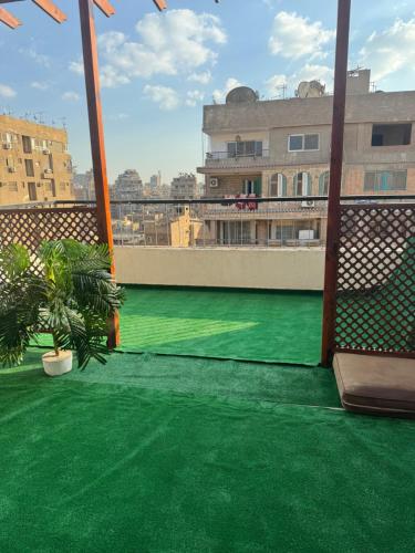 Μπαλκόνι ή βεράντα στο شقة فوق السحاب