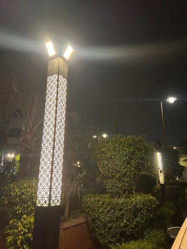 Κήπος έξω από το Vrindham By Ammy