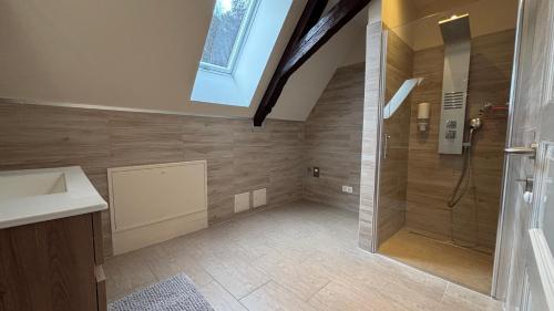 Ένα μπάνιο στο Apartment P&T Top 6