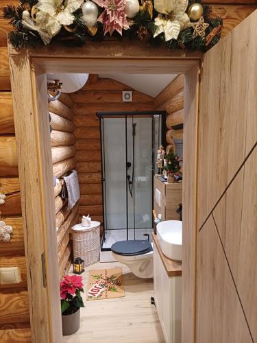 Ένα μπάνιο στο Zrub Zuzana