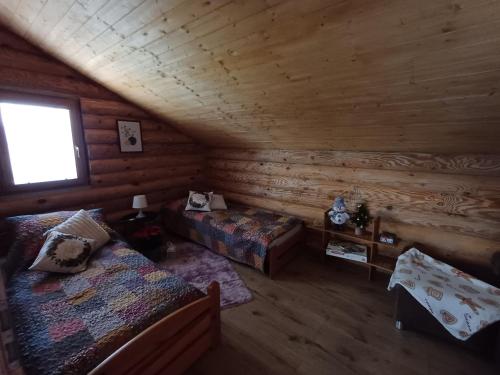 Ένα ή περισσότερα κρεβάτια σε δωμάτιο στο Zrub Zuzana