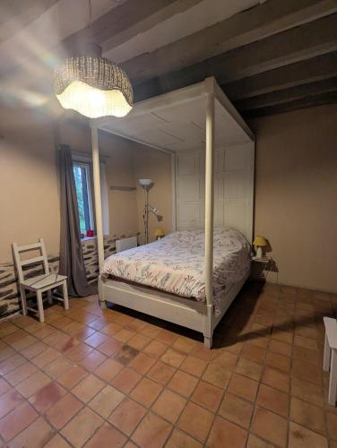 Φωτογραφία από το άλμπουμ του Suite indépendante avec salle de bain à la campagne σε Mordelles