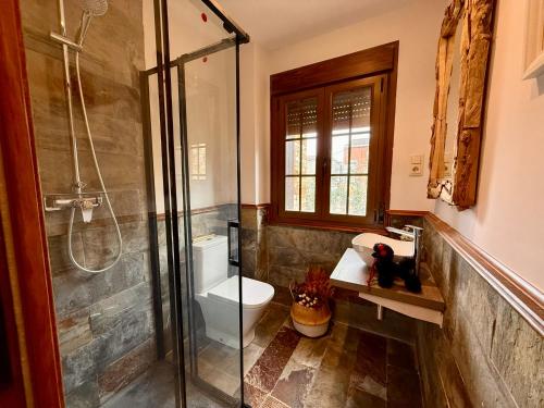 Ένα μπάνιο στο El Bulín de Redueña