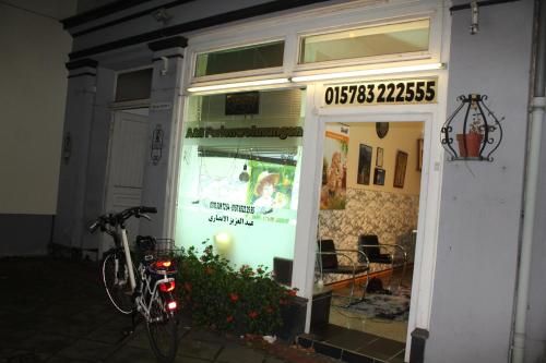 Afbeelding uit fotogalerij van A&S FerienwohnungenBonner str 49 in Bonn