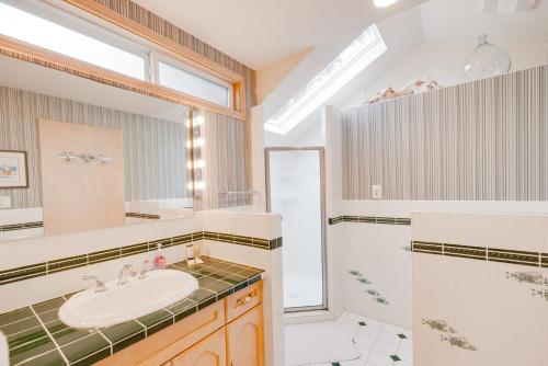 Ένα μπάνιο στο Wells Beach House