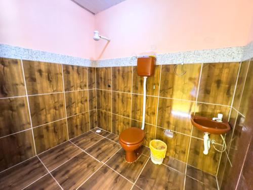 Sítio Piscina do Violãoにあるバスルーム