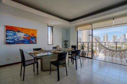 Χώρος καθιστικού στο Habitación para 3 a una cuadra de la playa y bahía