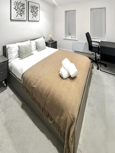 Ένα ή περισσότερα κρεβάτια σε δωμάτιο στο 2 Bedroom Central Reading - RG1 Highgrove Mews