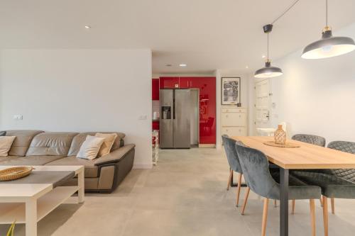 Moderno apartamento con piscina en Costa Adeje
