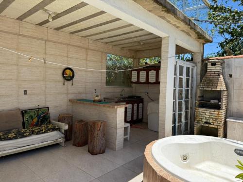 Φωτογραφία από το άλμπουμ του Casa área Gourmet conforto Jacuzzi beiraMar Búzios σε Costa