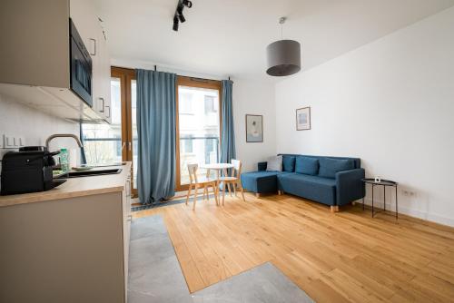 Bonifraterska City Centre Apartment by BookingHost