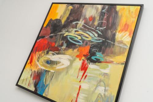 AglantziaNew 2 bedroom flat in Aglantzia的墙上一幅画