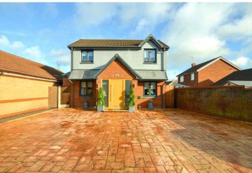 Το κτήριο όπου στεγάζεται  η παραθεριστική κατοικία