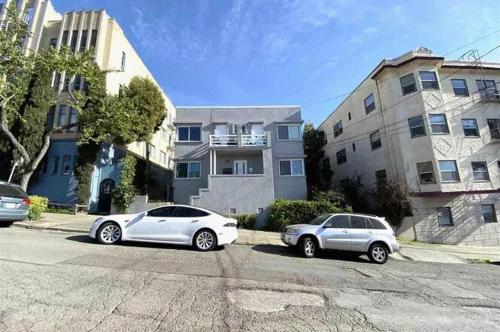 Φωτογραφία από το άλμπουμ του Modern City View at Lake Merritt - Garden στο Ώκλαντ