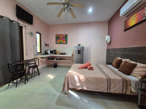 Η κουζίνα ή μικρή κουζίνα στο Quiet ground floor apartment 1