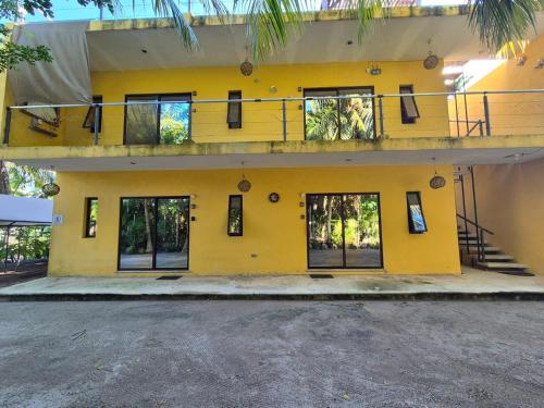 Φωτογραφία από το άλμπουμ του Quiet ground floor apartment 2 σε El Cuyo