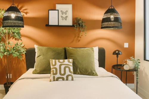 Ένα ή περισσότερα κρεβάτια σε δωμάτιο στο Appartement cosy centre grasse - CLIM