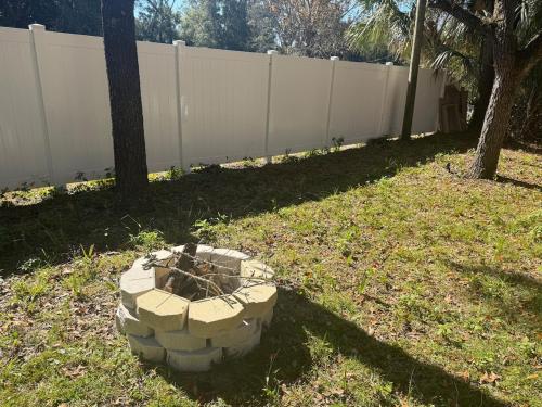 Φωτογραφία από το άλμπουμ του Trendy cozy unit near Spring σε Crystal River