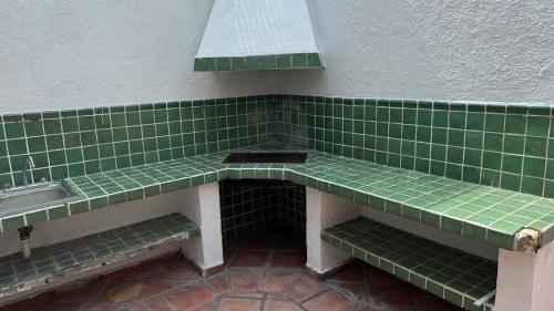 Billede fra billedgalleriet på Spacious House with 4 Bedrooms and Parking i Guadalajara