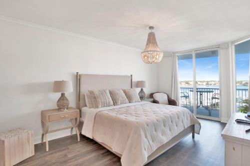 Postel nebo postele na pokoji v ubytování The Pass 307