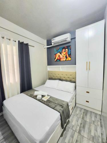 Postel nebo postele na pokoji v ubytování Winters Crib