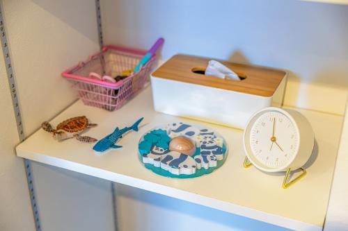 Φωτογραφία από το άλμπουμ του オーシャンビュー窓から見える景色を思い出に The琉球タワー10F σε Wada