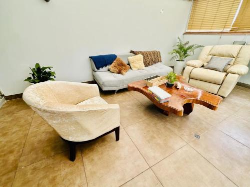 Khu vực ghế ngồi tại Apartamento San Borja