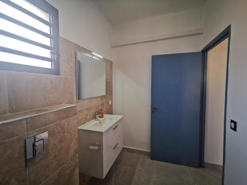 Ένα μπάνιο στο Studio Koton - 3 étoiles - Deshaies centre