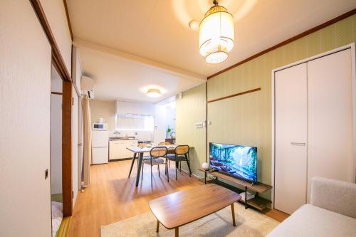 Life House Andoji Osaka Castle & Shinsaibashi