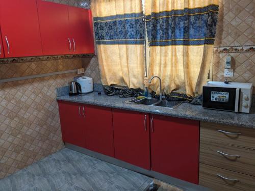 Η κουζίνα ή μικρή κουζίνα στο Dinah Comfystyle