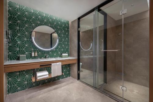 Koupelna v ubytování Holiday Inn Beihai Silver Beach