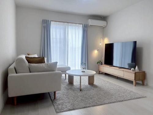 TV a/nebo společenská místnost v ubytování 馥の森