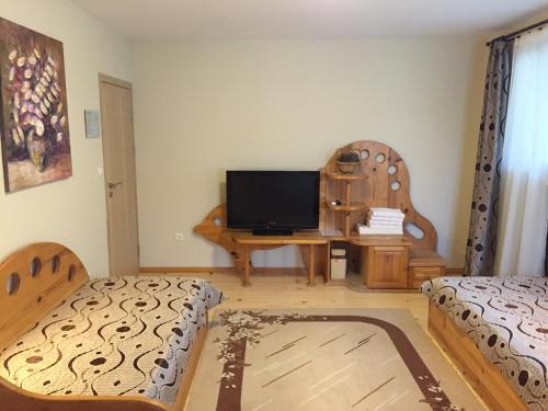 Postel nebo postele na pokoji v ubytování Guest House Mira