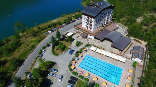 an overhead view of a hotel with a swimming pool at Park Hotel in Scanno