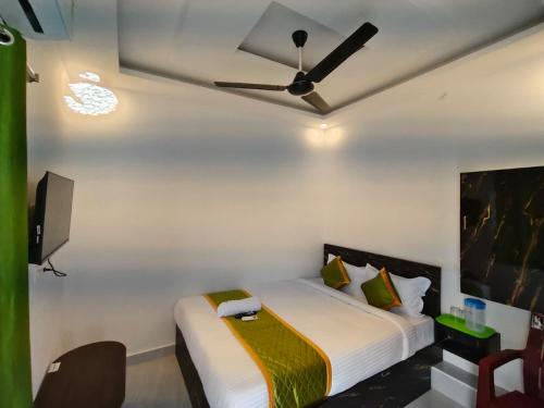 Ένα ή περισσότερα κρεβάτια σε δωμάτιο στο The Casa Luxes