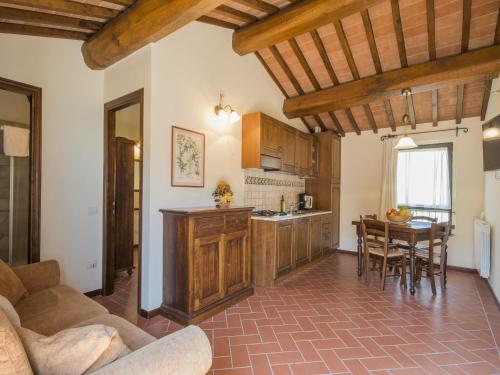 Η κουζίνα ή μικρή κουζίνα στο Flat with shared pool and air conditioning