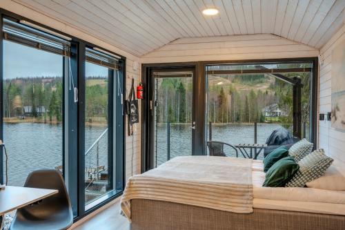 Naturlandskabet i nærheden af villaen