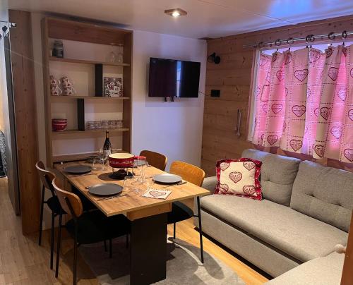 Mobil home au cœur des montagnes