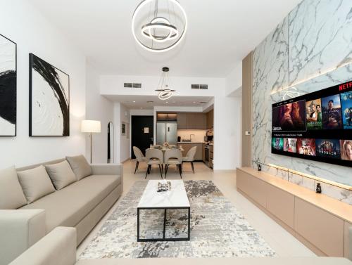 Dubai Mall & Burj Khalifa 10 mins walk - Luxury 2 bed - Sleep up to 10
