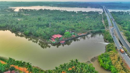 Φωτογραφία από το άλμπουμ του Greenland Waterfront Kundapura σε Kundapur