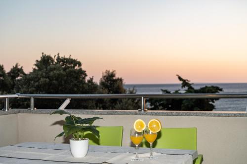 Marea 1, apartment next to the beach