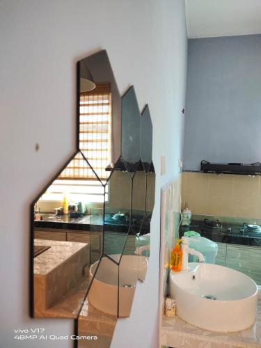 Ένα μπάνιο στο Fun and relax at FN Homestay