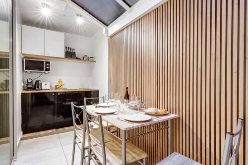 TBS 334 - Nice apartment in Paris