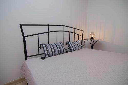 Ένα ή περισσότερα κρεβάτια σε δωμάτιο στο Apartment Valdarke A3