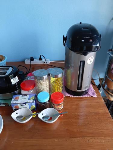 Kaffee-/Teezubehör in der Unterkunft Baan KaemSai