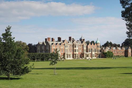 Κήπος έξω από το 5 Bed in Clenchwarton 96250