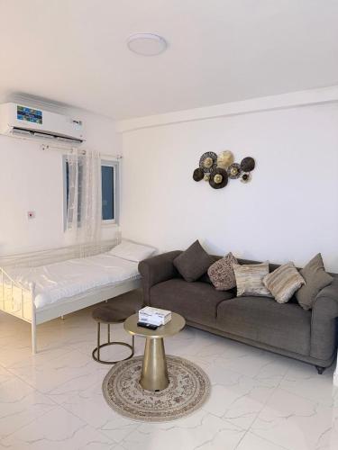 3 Luxury studio