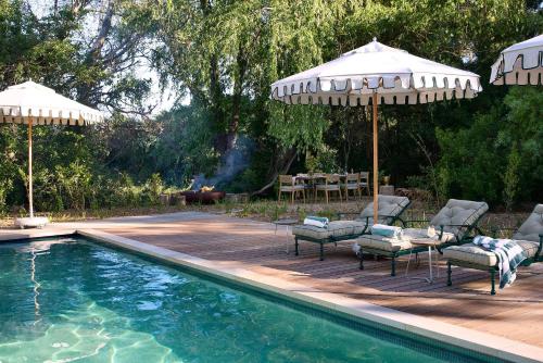 Spier Hotel and Wine Farm — Pool view