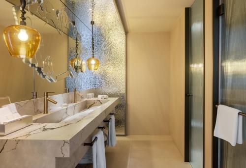 SLS Barcelona photo 195